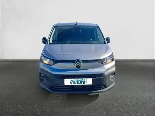 Nouvelle Citroën Berlingo 2025 Metalisee gris acier Monospace