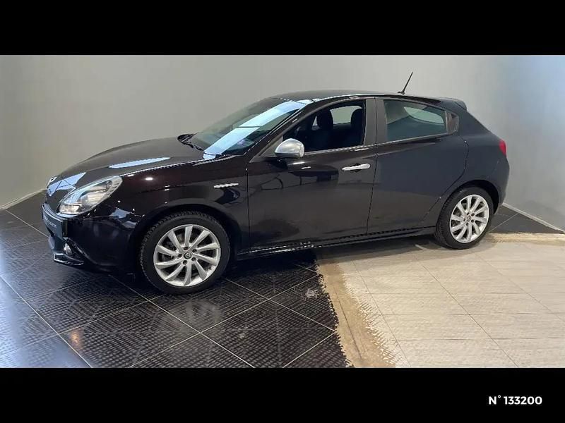 Occasion Alfa Romeo Giulietta 150 ch (110 kW) 2017 Noir Citadine