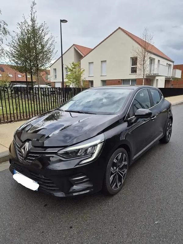 Utilisé 2022 Renault Clio V Intens Berline | 13 500 € (Bon prix) - Image 1/4