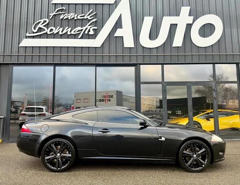 Noir Occasion 2006 Jaguar XK Coupé | 17 990 € - Image 1/4