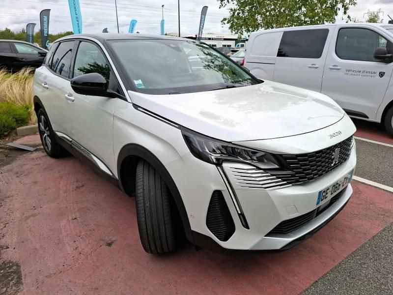 Utilisé 2022 Peugeot 3008 Allure | 19 990 € (Prix assez cher) - Image 1/3