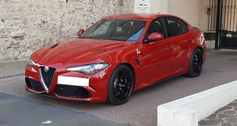 Rouge Utilisé 2016 Alfa Romeo Giulia Quadrifoglio Berline | 82 500 € (Prix assez cher) - Image 1/4