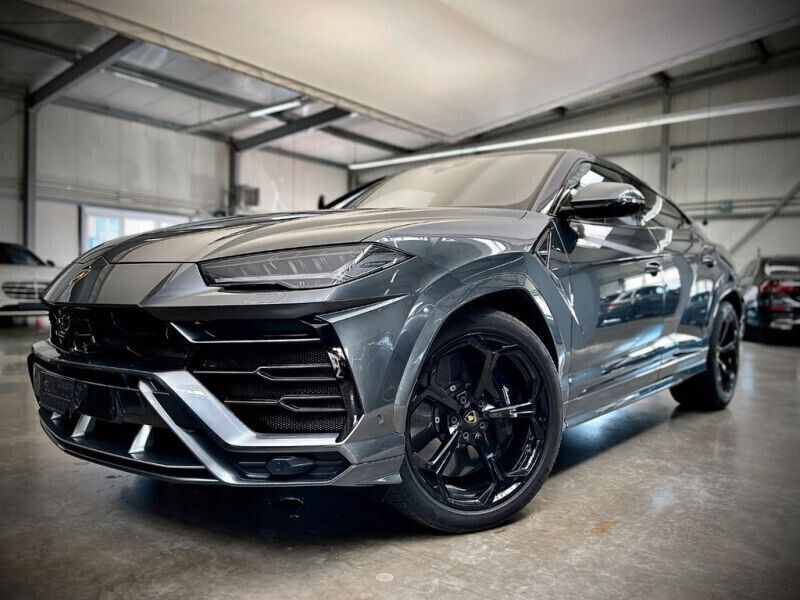 Noir Utilisé 2018 Lamborghini Urus SUV | 278 700 € - Image 1/4