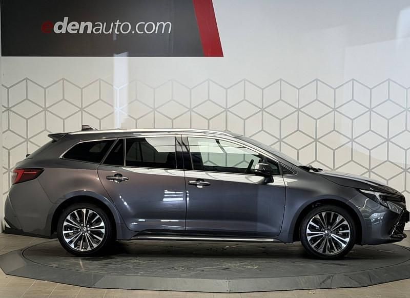 Occasion Toyota Corolla Design 140 ch (102 kW) 2024 Break