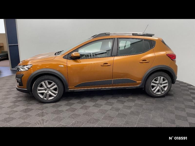 Occasion Dacia Sandero Comfort 92 ch (67 kW) 2023 Orange Citadine