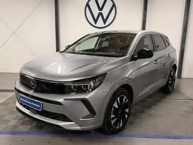 Gris kontrast métallisé Occasion 2022 Opel Grandland X Business SUV | 18 690 € (Prix juste) - Image 1/4