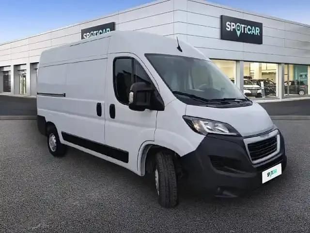 Blanc Utilisé 2022 Peugeot Boxer S Van | 20 470 € (Prix juste) - Image 1/4
