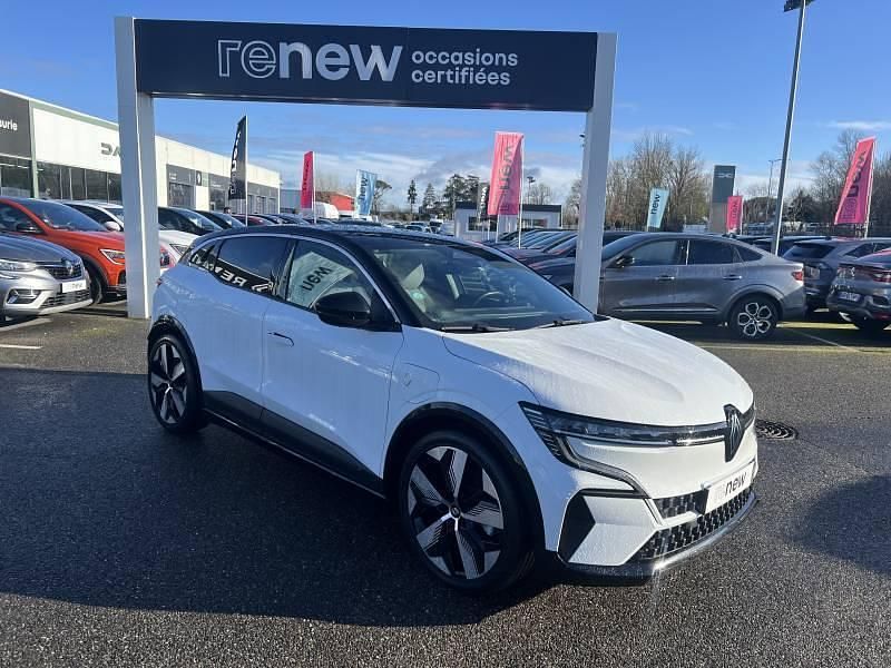 Occasion Renault Megane E-Tech Techno 161 kW (220 ch) 2022 Blanc Berline