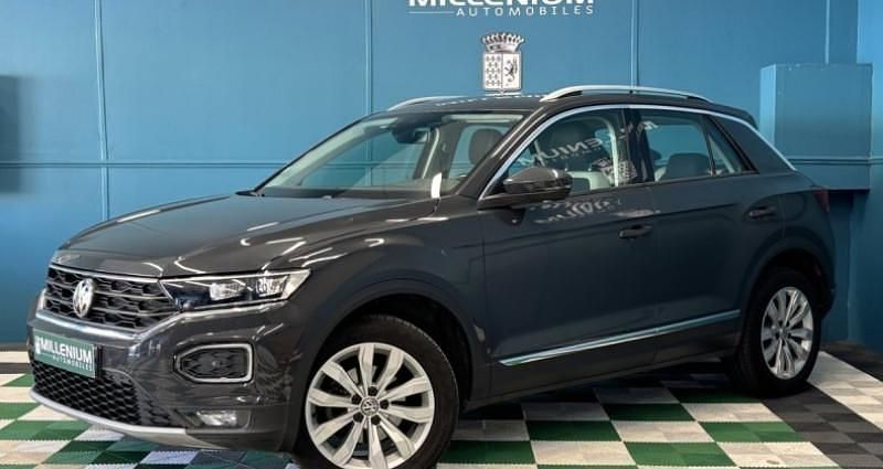 Gris Utilisé 2020 VW T-Roc S SUV | 19 990 € (Prix juste) - Image 1/4