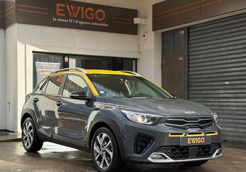 Occasion Kia Stonic GT-Line 121 ch (88 kW) 2022 Gris SUV
