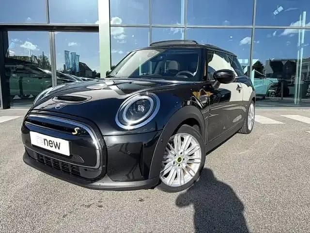 Noir Utilisé 2023 Mini Cooper SE Hatch Citadine | 22 590 € (Prix juste) - Image 1/4