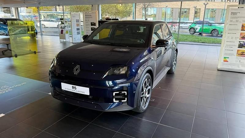 Bleu Utilisé 2024 Renault R5 Techno Citadine | 33 300 € (Prix juste) - Image 1/4