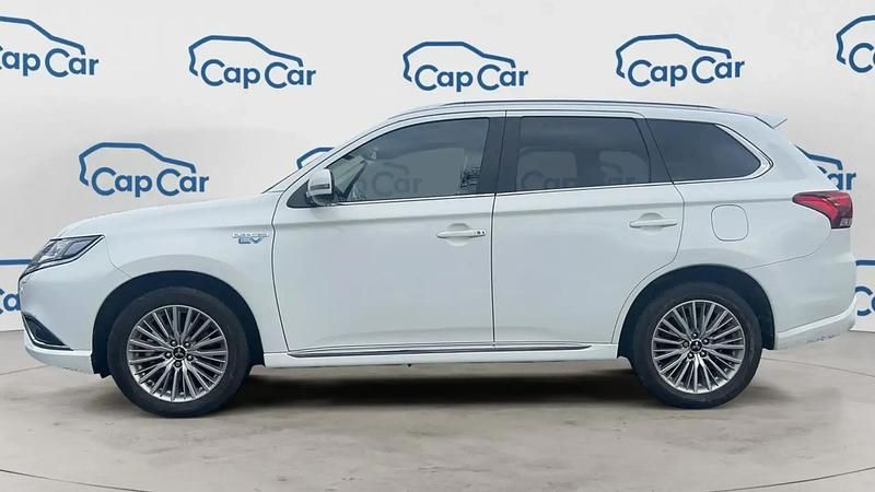 Occasion Mitsubishi Outlander P-HEV Intense 135 ch (99 kW) 2019 Blanc SUV