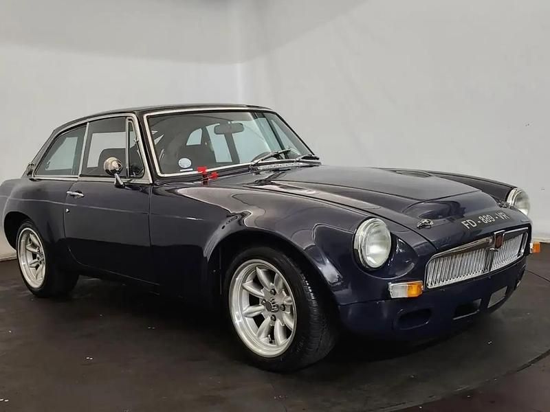 Bleu Occasion 1966 MG B Coupé | 35 000 € - Image 1/4