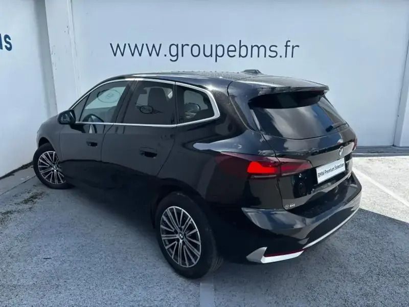 Image 2/4