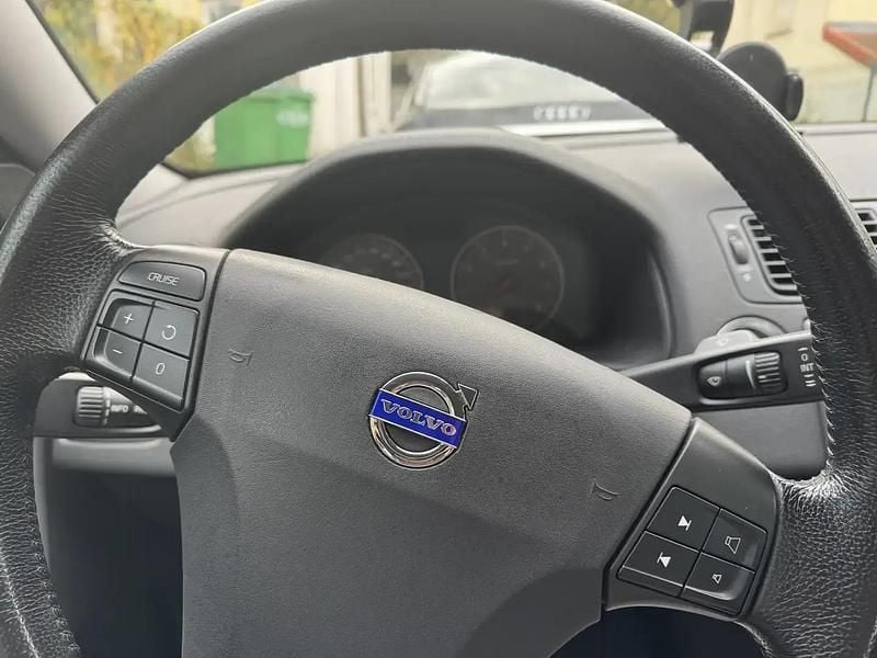 Vert Occasion 2006 Volvo S40 Berline | 4 500 € - Image 1/4