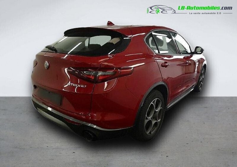 Utilisé 2022 Alfa Romeo Stelvio SUV | 36 500 € (Super prix) - Image 1/1