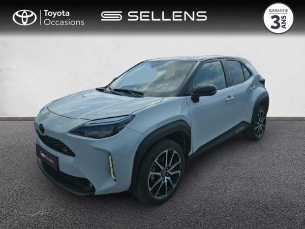 Gris Utilisé 2024 Toyota Yaris Hybrid Sport | 25 480 € (Prix juste) - Image 1/4