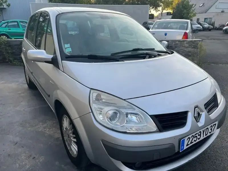 Occasion Renault Scénic II Privilege 132 ch (97 kW) 2007 Unknown Monospace
