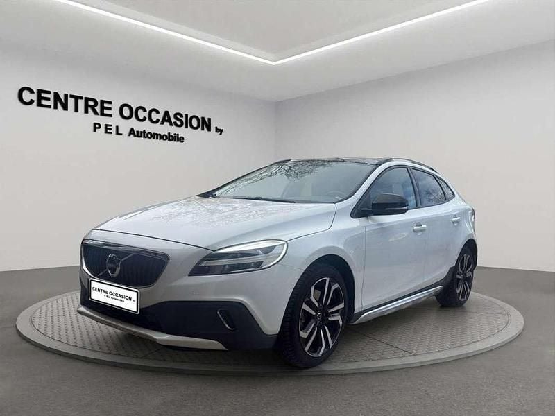Occasion Volvo V40 CC 121 ch (88 kW) 2018 Blanc Break