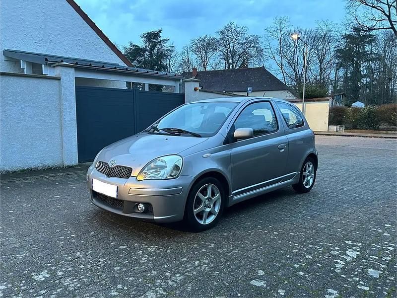 Occasion 2003 Toyota Yaris Berline | 2 650 € - Image 1/4