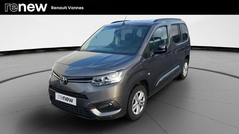 Gris Utilisé 2024 Toyota Proace Verso City Break | 22 870 € - Image 1/4