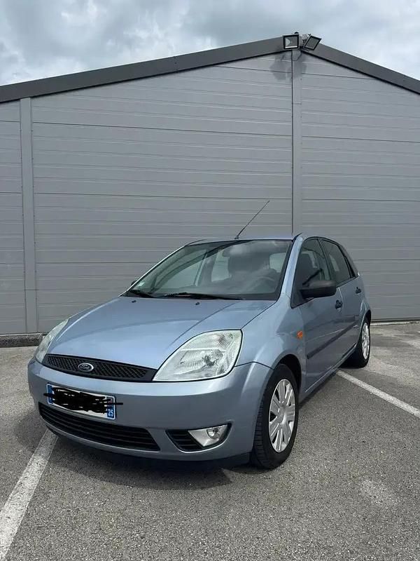 Utilisé 2005 Ford Fiesta Ghia Citadine | 2 790 € (Prix juste) - Image 1/4