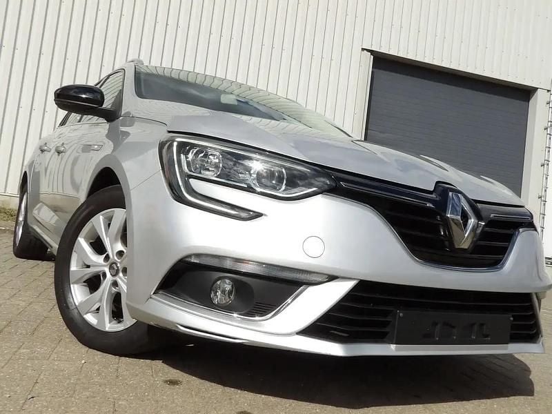 Argent Utilisé 2020 Renault Mégane GrandTour LIMITED Break | 11 850 € (Prix juste) - Image 1/4