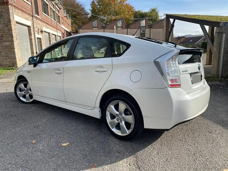 Occasion Toyota Prius Lounge 99 ch (72 kW) 2010 Berline