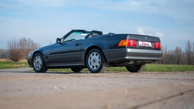 Occasion Mercedes SL300 231 ch (169 kW) 1993 Noir Cabriolet