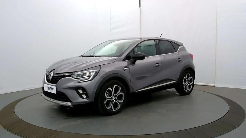 Gris Utilisé 2022 Renault Captur Intens SUV | 19 390 € (Prix juste) - Image 1/4