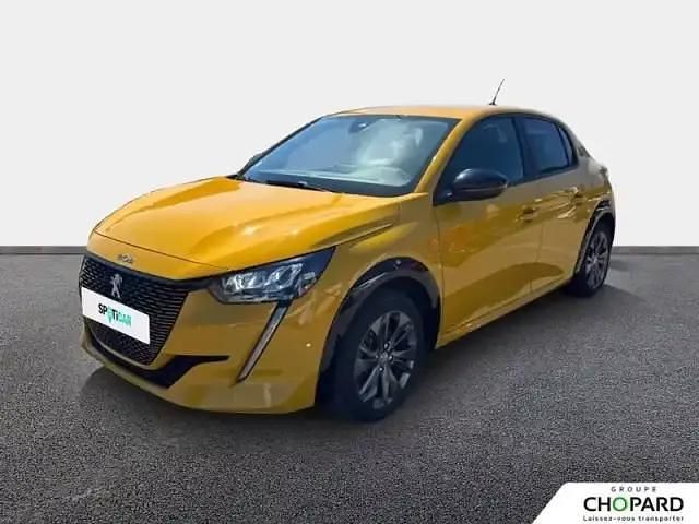 Jaune Utilisé 2023 Peugeot e-208 Style Citadine | 15 989 € (Prix juste) - Image 1/4