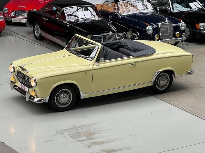 Jaune Utilisé 1957 Peugeot 403 Cabriolet | 63 800 € - Image 1/4