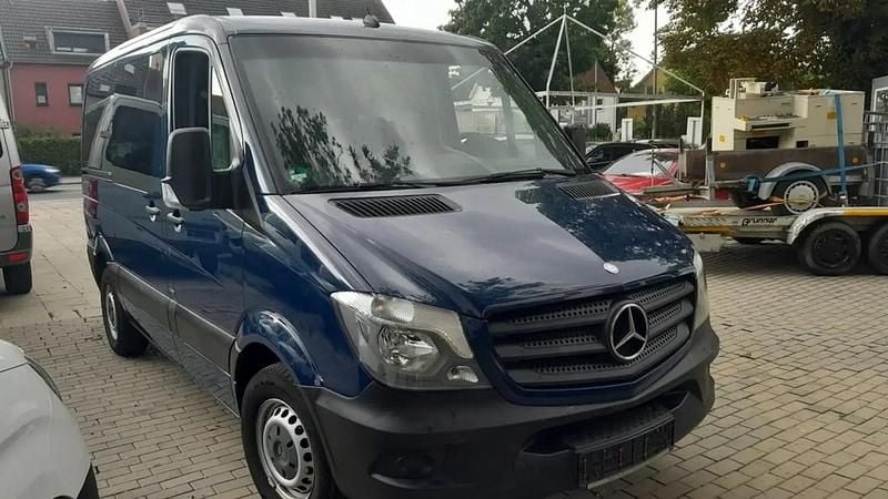 Bleu Utilisé 2014 Mercedes Sprinter Van | 8 500 € - Image 1/4