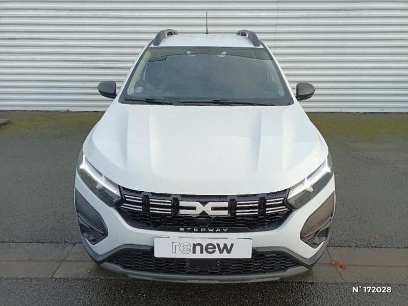 Occasion Dacia Sandero Essentiel 101 ch (74 kW) 2024 Citadine