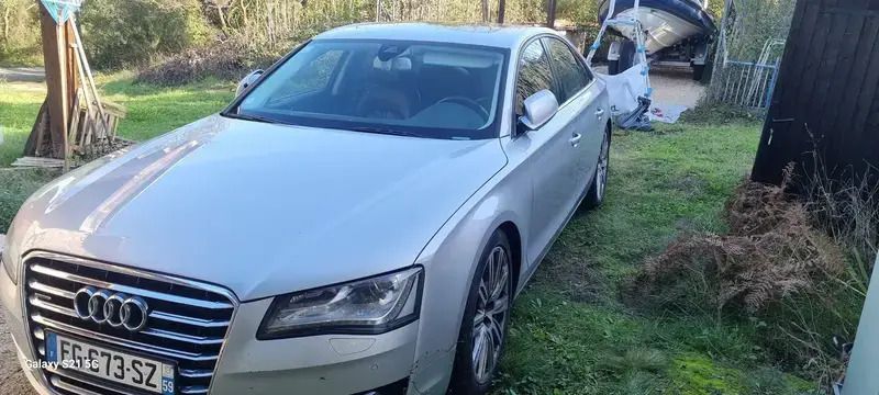 Argent Utilisé 2010 Audi A8 Berline | 26 500 € - Image 1/4