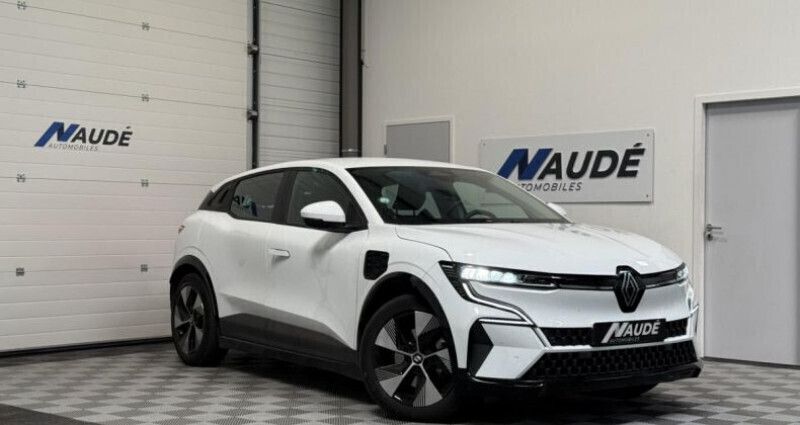 Utilisé 2022 Renault Mégane Equilibre Berline | 17 990 € (Super prix) - Image 1/4