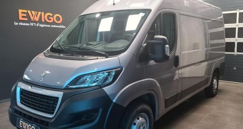 Gris Utilisé 2020 Peugeot Boxer Van | 19 990 € (Prix assez cher) - Image 1/4