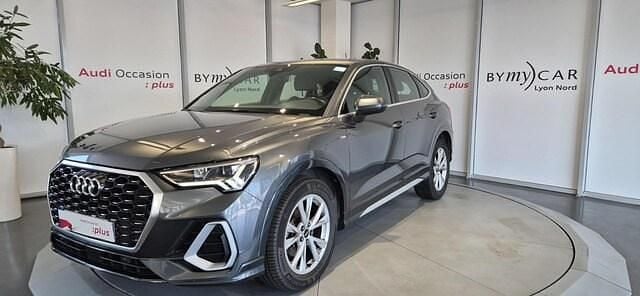 Gris daytona nacré Utilisé 2022 Audi Q3 Sportback S-Line SUV | 31 046 € (Super prix) - Image 1/4