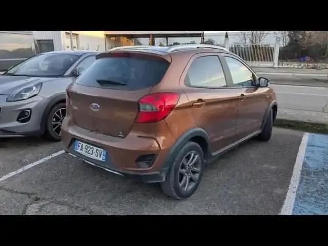 Occasion Ford Ka Plus Active 85 ch (62 kW) 2018 Spéciale canyon ridge Citadine