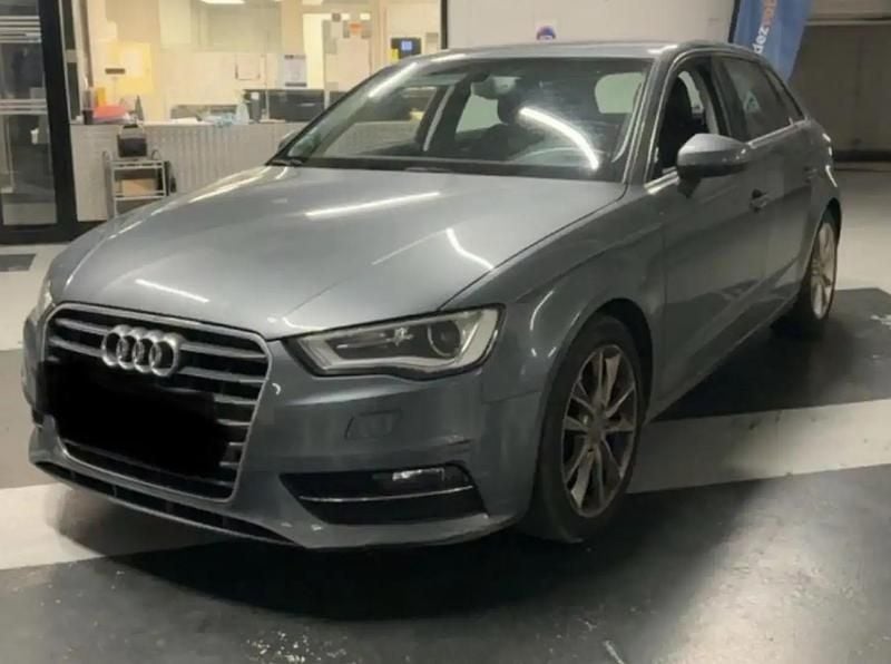 Gris Utilisé 2013 Audi 80 Ambition Berline | 17 900 € - Image 1/4