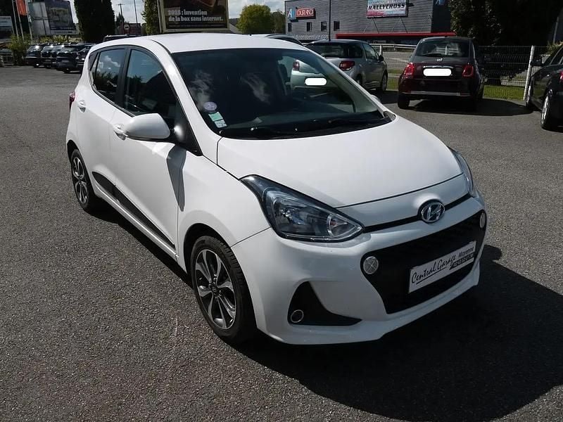 Blanc Utilisé 2017 Hyundai i10 Citadine | 11 490 € (Super prix) - Image 1/4