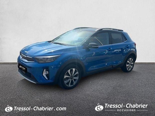 Utilisé 2022 Kia Stonic SUV | 16 190 € (Prix juste) - Image 1/4
