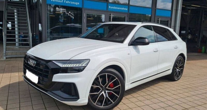 Utilisé 2019 Audi Q8 S-Line SUV | 61 800 € (Prix juste) - Image 1/4