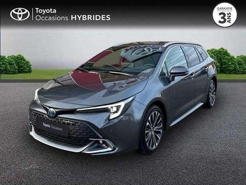 Utilisé 2024 Toyota Corolla Design | 27 490 € (Prix juste) - Image 1/1