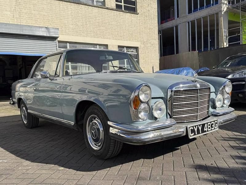Bleu Utilisé 1969 Mercedes 280 SE Coupé | 15 000 € - Image 1/4