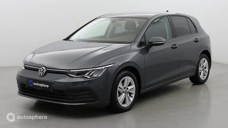 Gris Utilisé 2023 VW Golf VIII Life Berline | 21 499 € (Bon prix) - Image 1/4