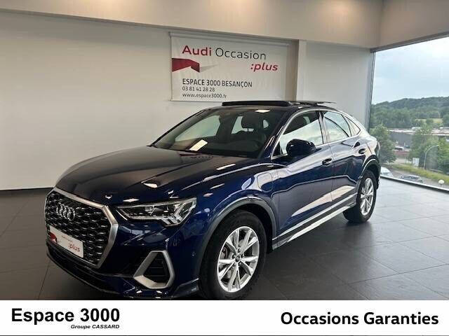 Bleu navarre métallisé Utilisé 2024 Audi Q3 Sportback S-Line SUV | 52 970 € - Image 1/4