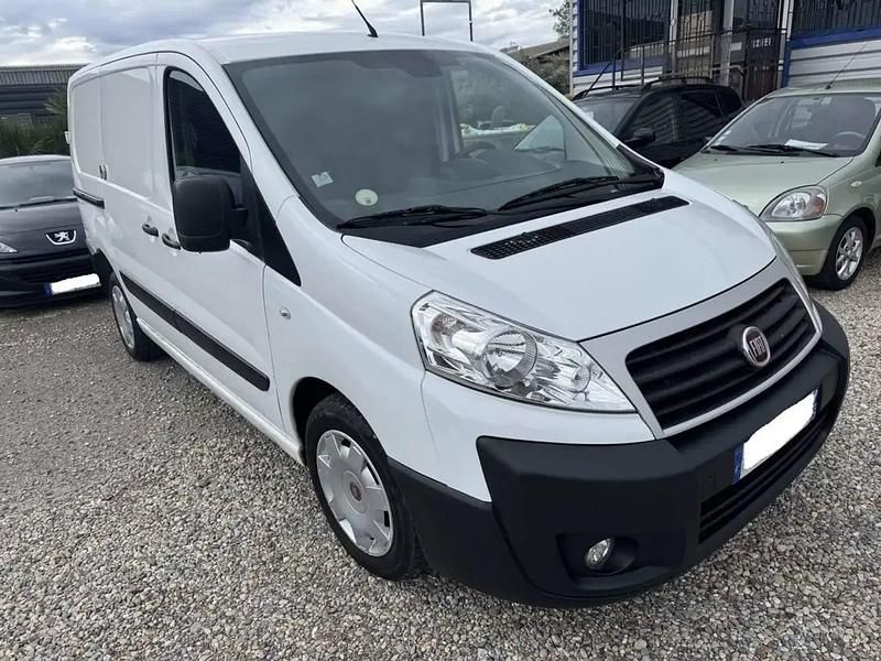 Blanc Utilisé 2016 Fiat Scudo Monospace | 13 200 € - Image 1/4