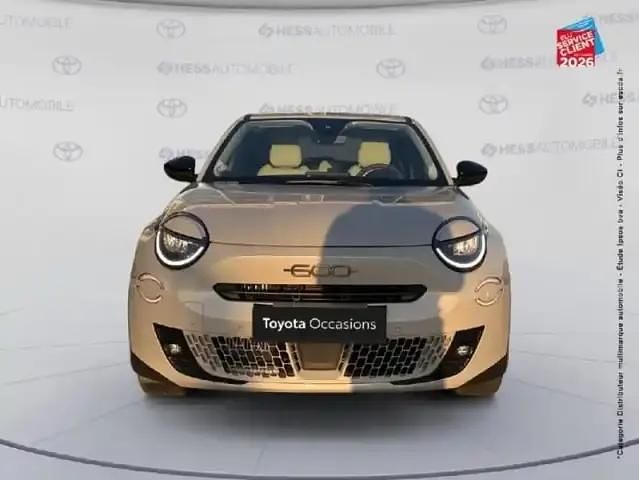 Occasion Fiat 600 La Prima 137 ch (100 kW) 2024 Sable earth métallisé SUV